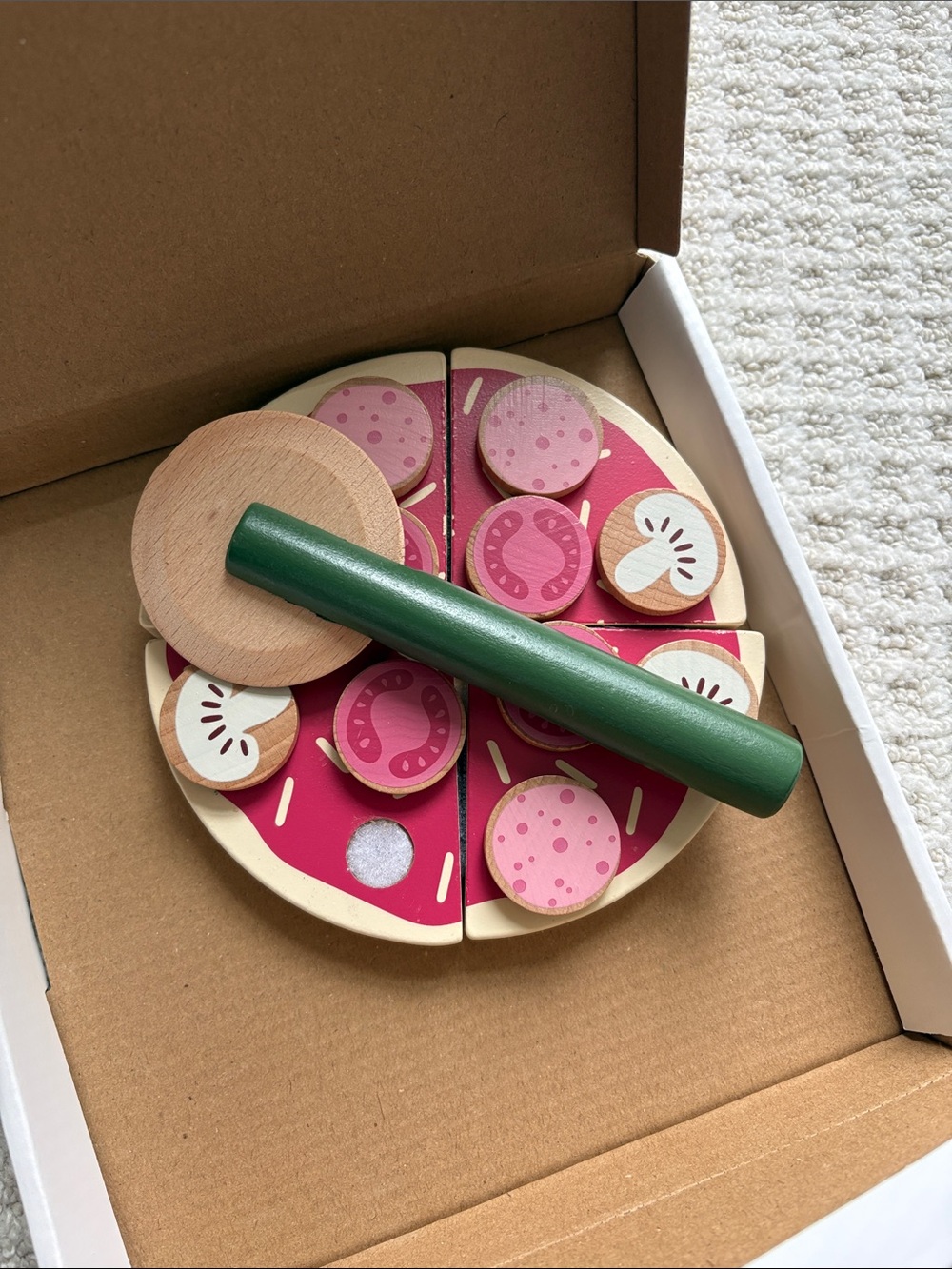 H&M Wooden Toy Pizza Set